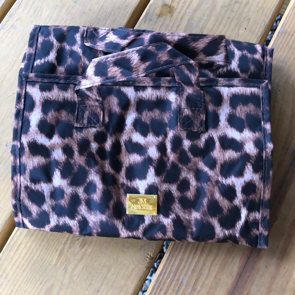 Leopard Travel Bag - Picture 3 of 3